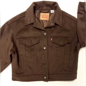 Levi's Wool Baby Bubble Oversized
Visit Trucker Jacket